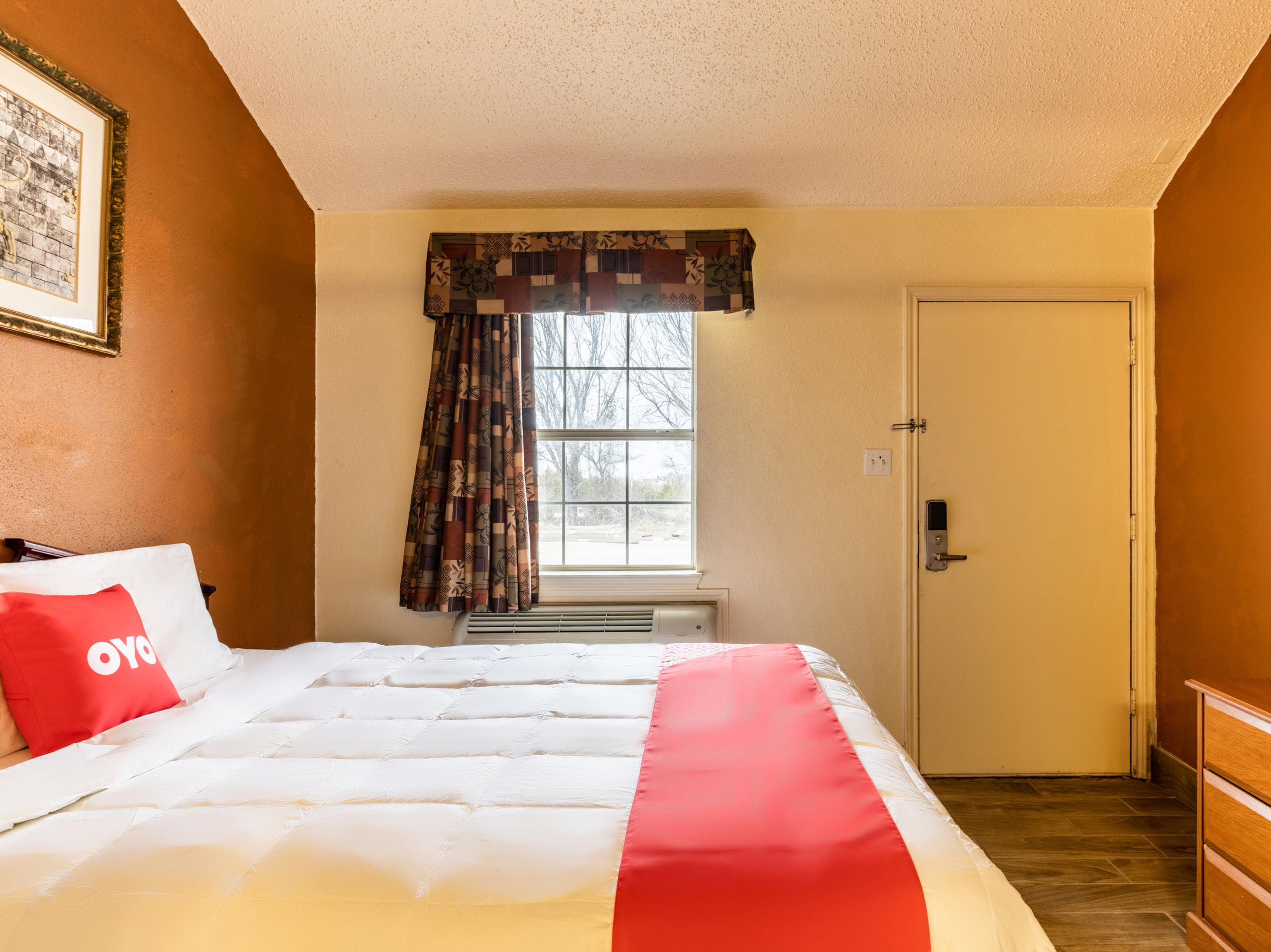 Oyo Hotel Decatur Tx Hwy 287 Northwest Exterior photo